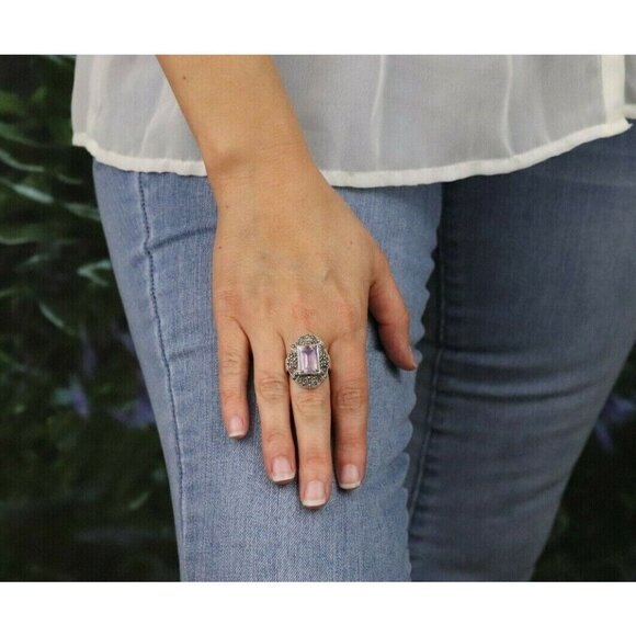 Sterling Silver Amethyst and Marcasite Ring Size 5 3/4 - Picture 3 of 8